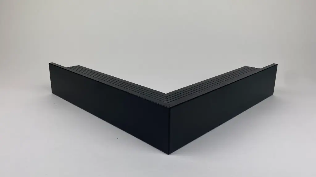 Ceiso buitenhoek (st) zwart